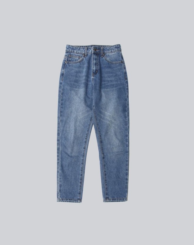 Tìm xưởng chuyên may và bán sỉ quần jeans nữ ống rộng tại TP. Hồ Chí Minh - Xưởng May Jeans Thuận Hải