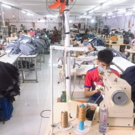 Tìm xưởng chuyên may gia công quần jeans nam nữ đẹp, hàng cao cấp tại TP.HCM - công ty may quần jeans xuất khẩu Thuận Hải - chuyên may gia công, cung cấp sỉ jeans VNXK