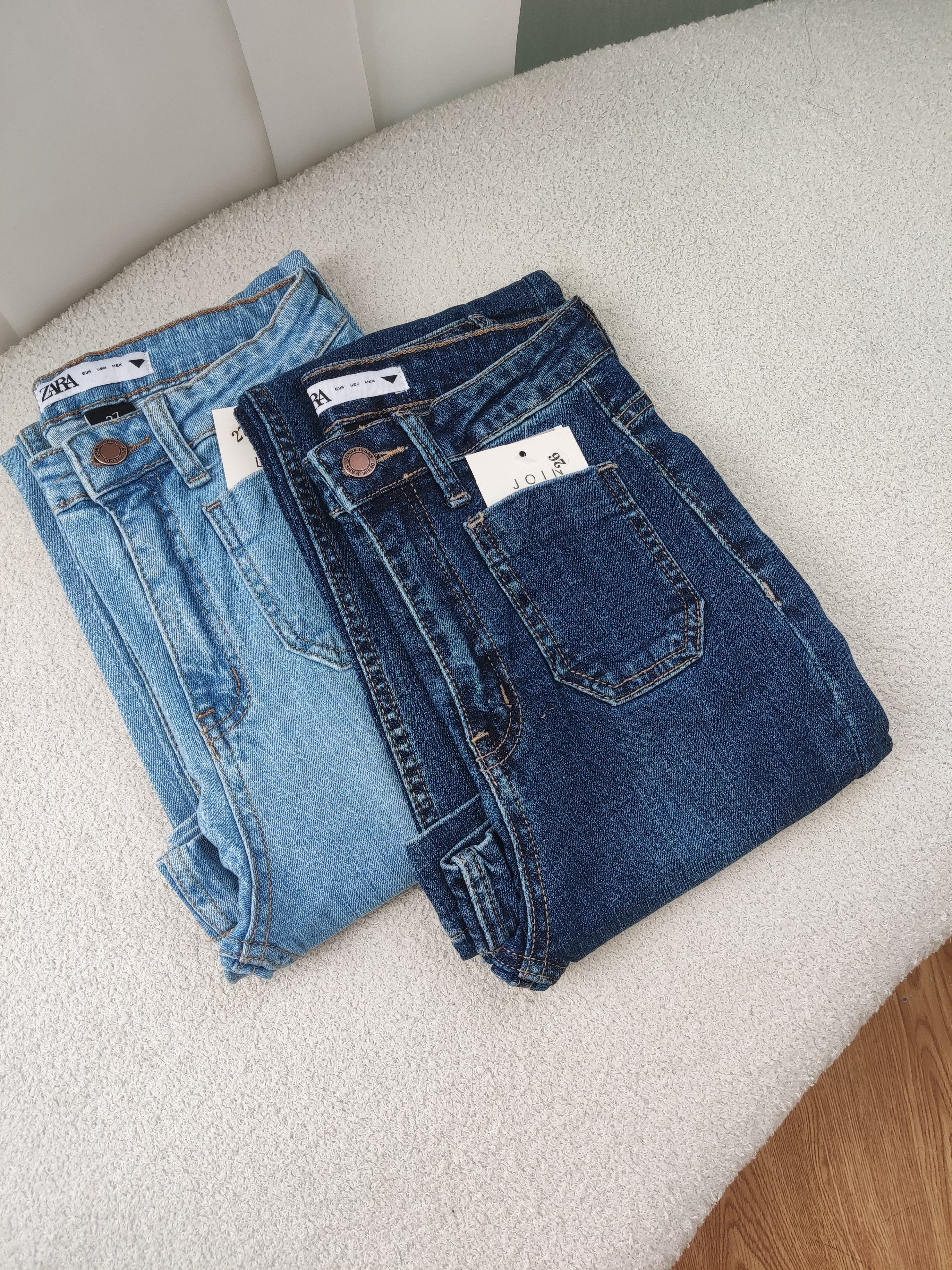 z4793888140038_eabd7706de9bc7f96eab9bb0a3040ea8